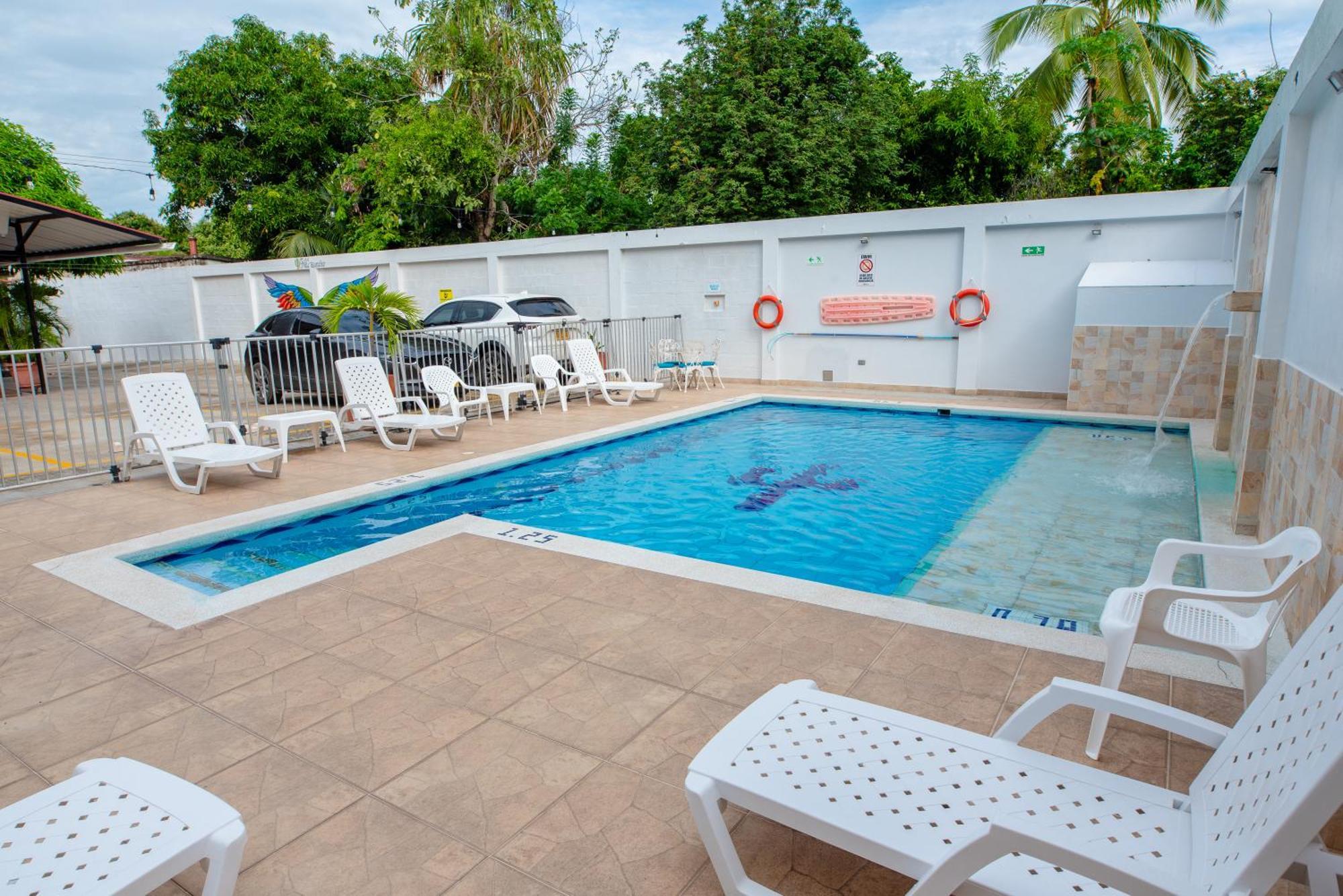 Hotel Villa Paraiso Villavieja Ngoại thất bức ảnh